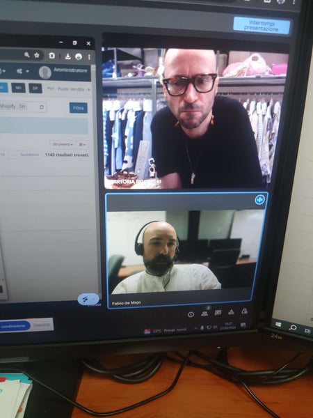 GUESS arancione testgarbiele